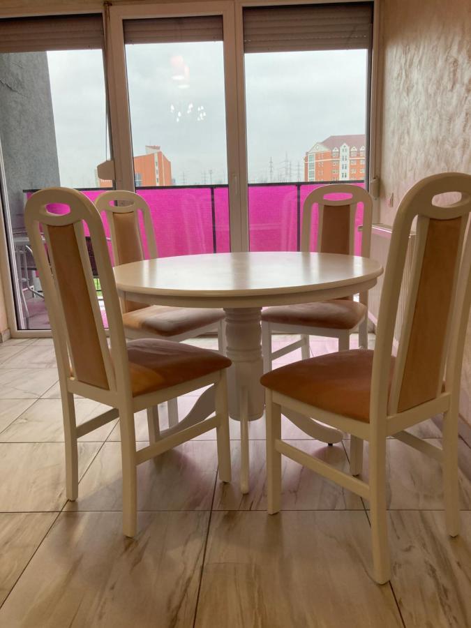 Bhoeme Apartament オラデア エクステリア 写真