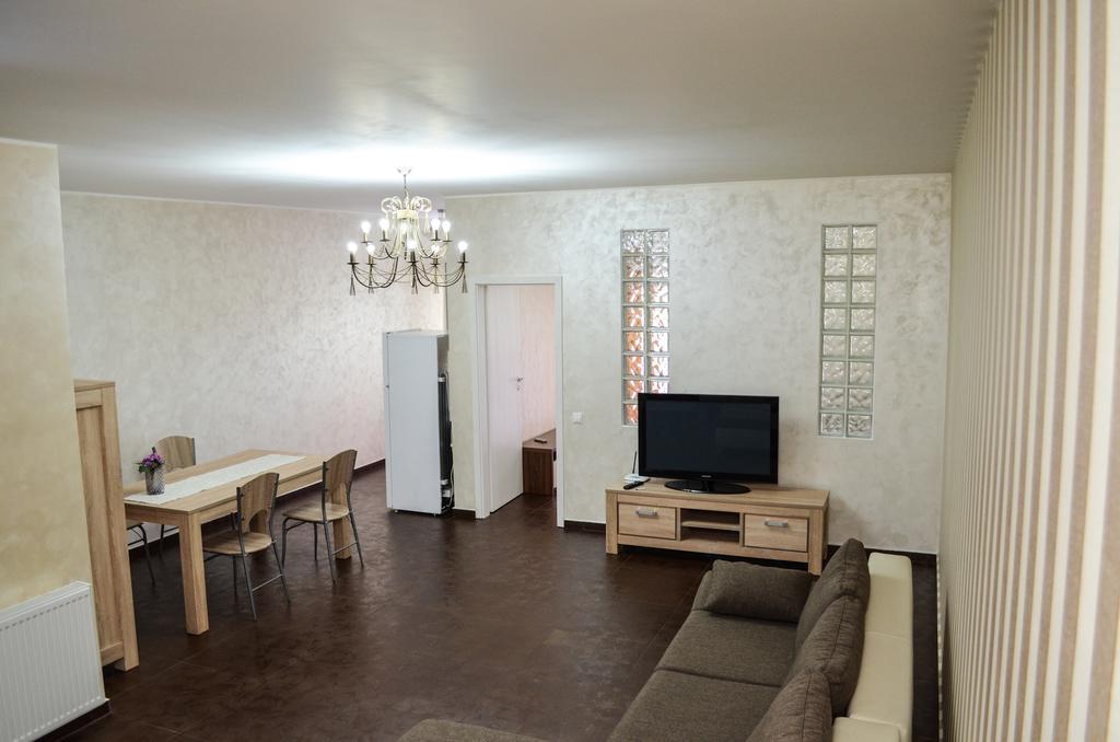Bhoeme Apartament オラデア エクステリア 写真
