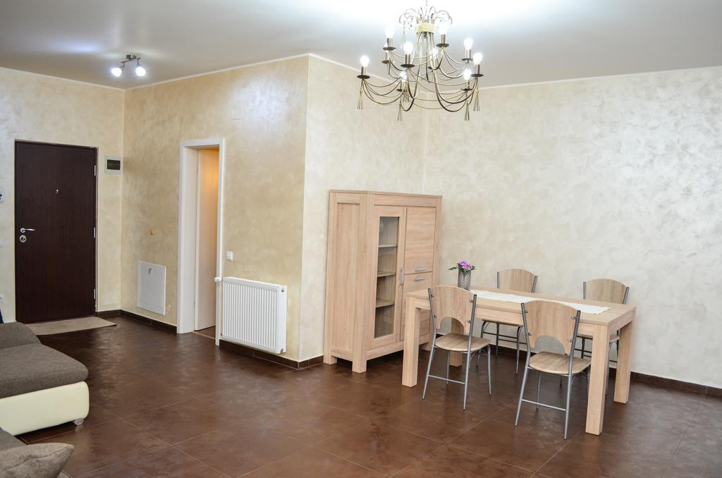 Bhoeme Apartament オラデア エクステリア 写真